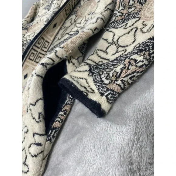 Carducci Retro Boho Knit Cardigan with Geometric and Floral Patterns Size Large - Picture 3 of 8